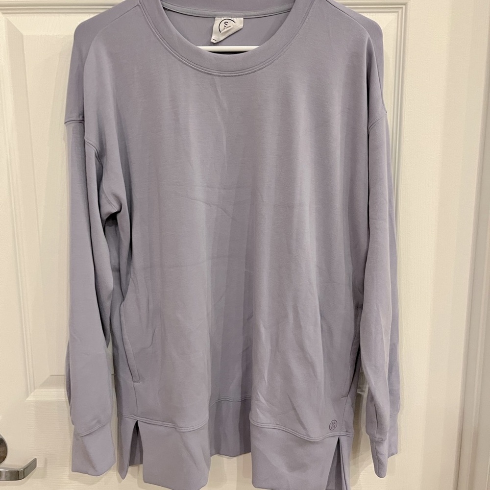 Lavender crewneck